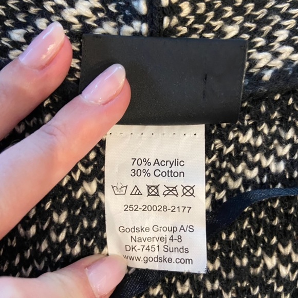 Godske Shawl Cardigan - Picture 6 of 6